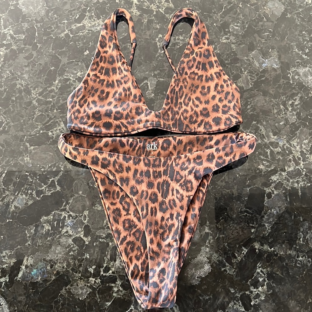 New Ark Swimwear Leopard Scoop Bikini (top) & High Cut Bikini (bottom).